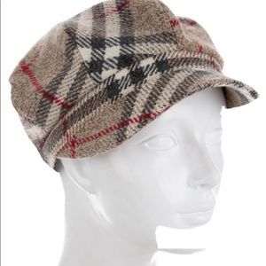 (STILL FOR SALE) ⭐️AUTHENTIC ⭐️ BURBERRY Nova Cap